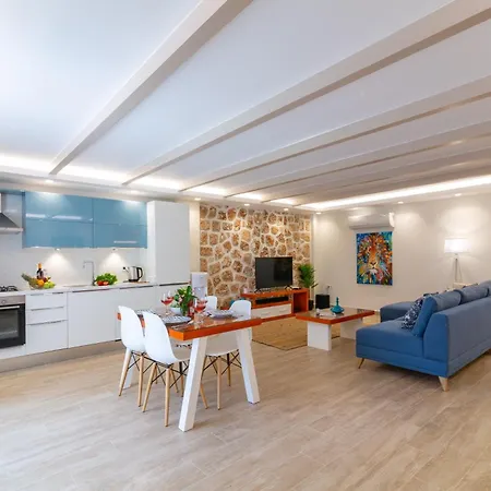 La Comfort Villa